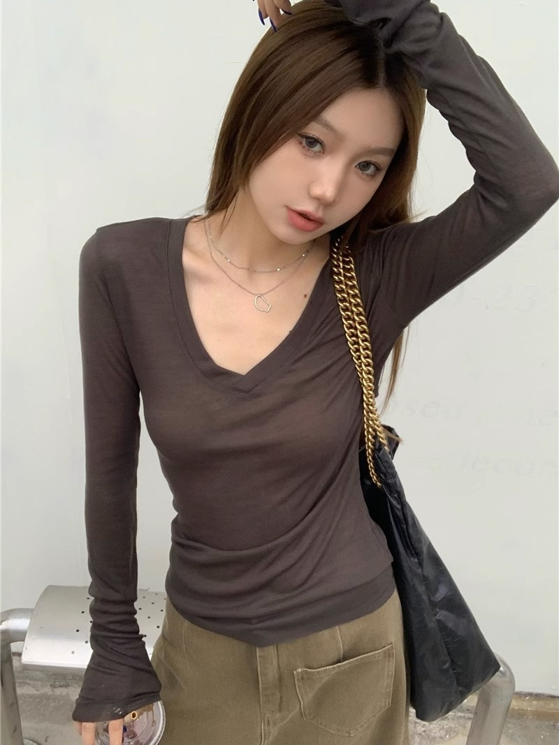 Pure desire hottie V-neck thin long-sleeved T-shirt women's early autumn new niche design hollow backless slim-fitting top