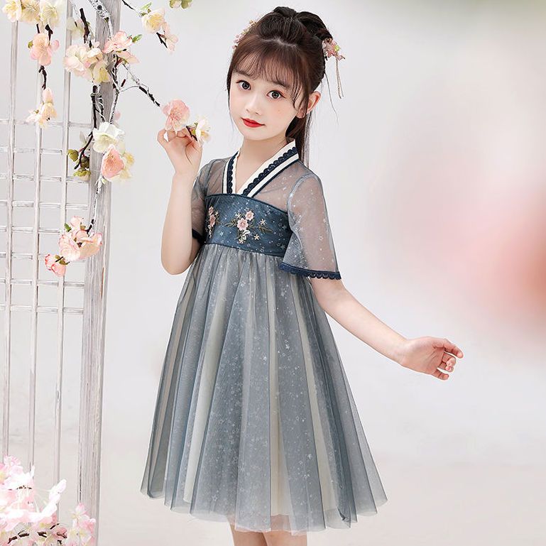 Girls dress summer dress 2022 new fluffy gauze skirt net red Korean version of foreign style princess skirt girl trendy dress