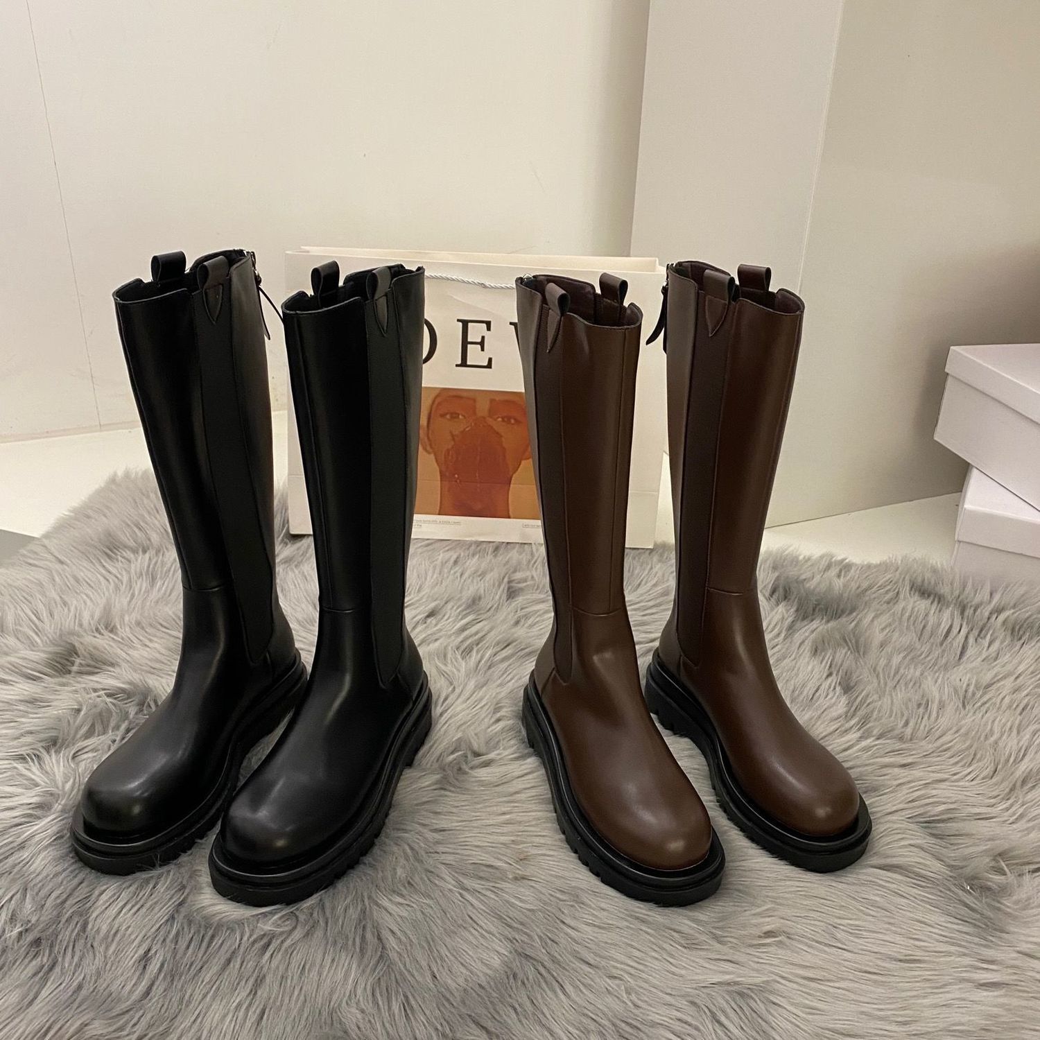Long boots women's boots 2020 new autumn and winter Plush women's shoes
