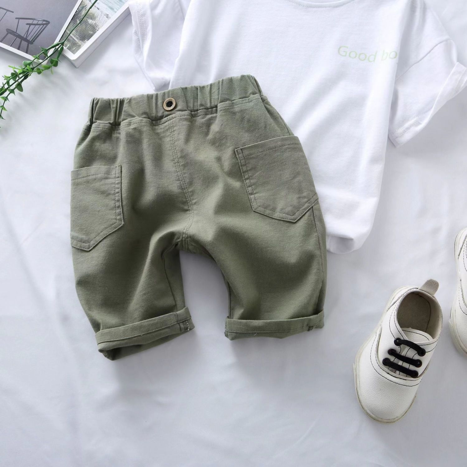 Boys' shorts, summer clothes, thin section, loose trendy children's five-point pants, children's summer pants, baby Korean style overalls