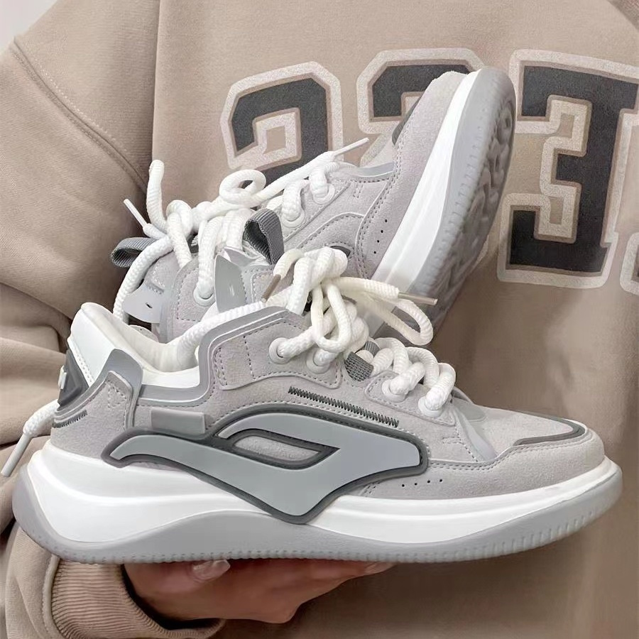 2026 Spring Original Design Casual Bread Shoes Unisex Platform Sneakers_voghion.com