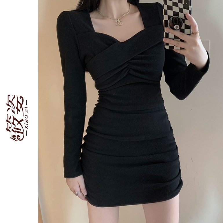 Xiaozi design sense folds slim slim temperament package hip black dress  new Korean version bottoming skirt