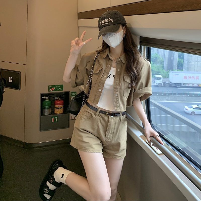 Loose half-sleeved short coat top women's clothing summer  new slimming wide-legged high-waisted shorts two-piece set