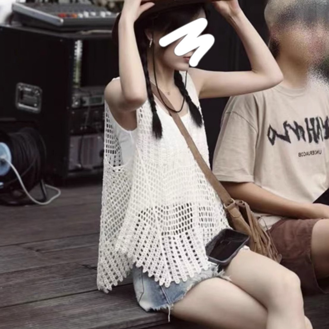 鏤空針織吊帶罩衫女夏2023新款小眾純欲辣妹寬鬆外搭鈎花背心上衣