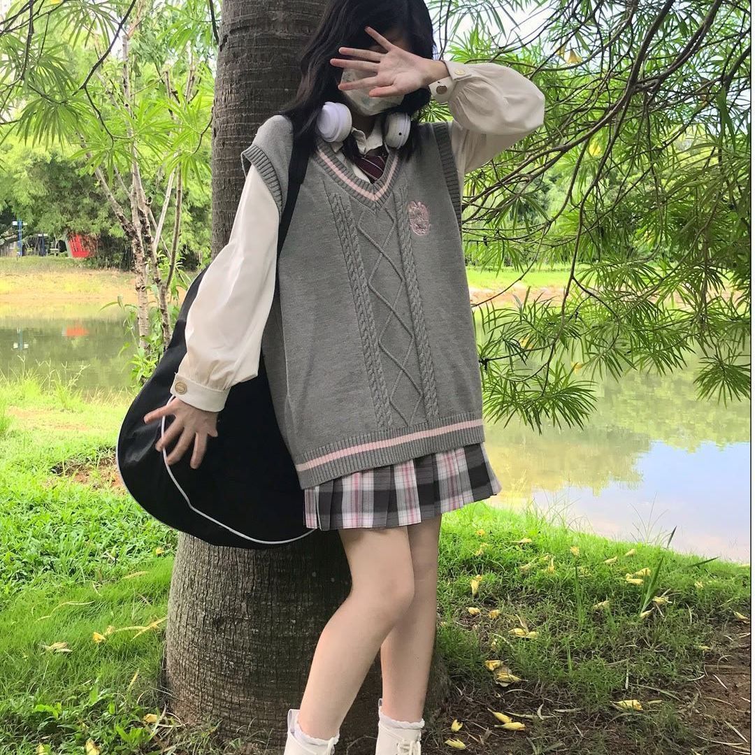 College Wind Tie Shirt + Japanese V-Neck Sweater Vest Vest Female Student Knitted Sweater Korean One-piece Suit Trendy