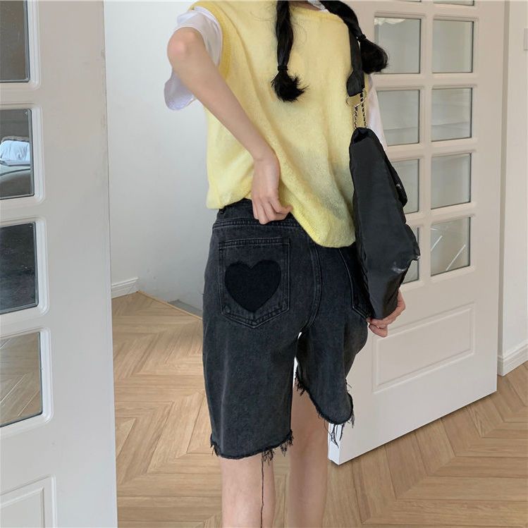 愛心牛仔短褲女寬鬆夏季新款大碼復古直筒高腰顯瘦百搭五分熱褲子