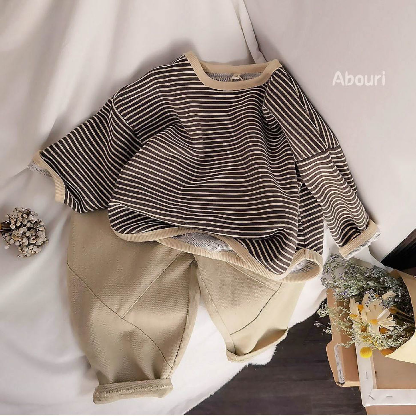 Children's clothing boy's t-shirt Korean version children's striped sweater baby loose long-sleeved children's top 2021 spring and autumn new style