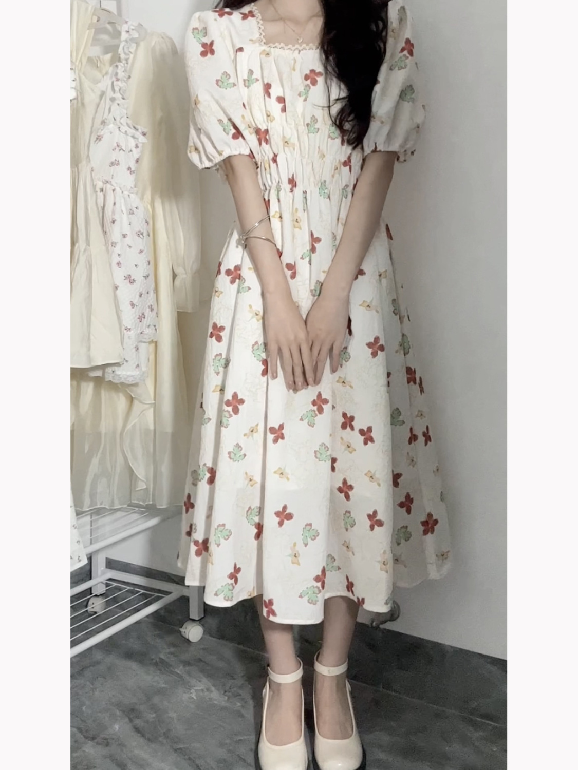 French style gentle style retro square neck puff sleeve floral dress female student Korean version high waist mid-length skirt