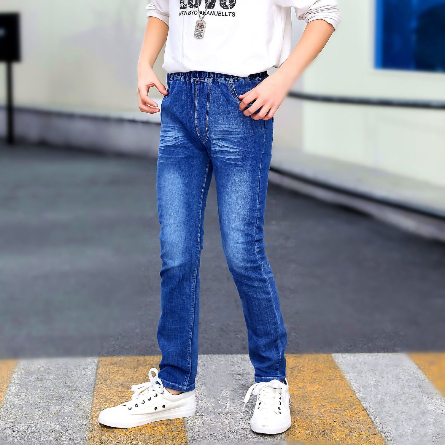 Boys' jeans spring and autumn 2023 new style medium and large boys junior high school students primary school students loose straight casual pants
