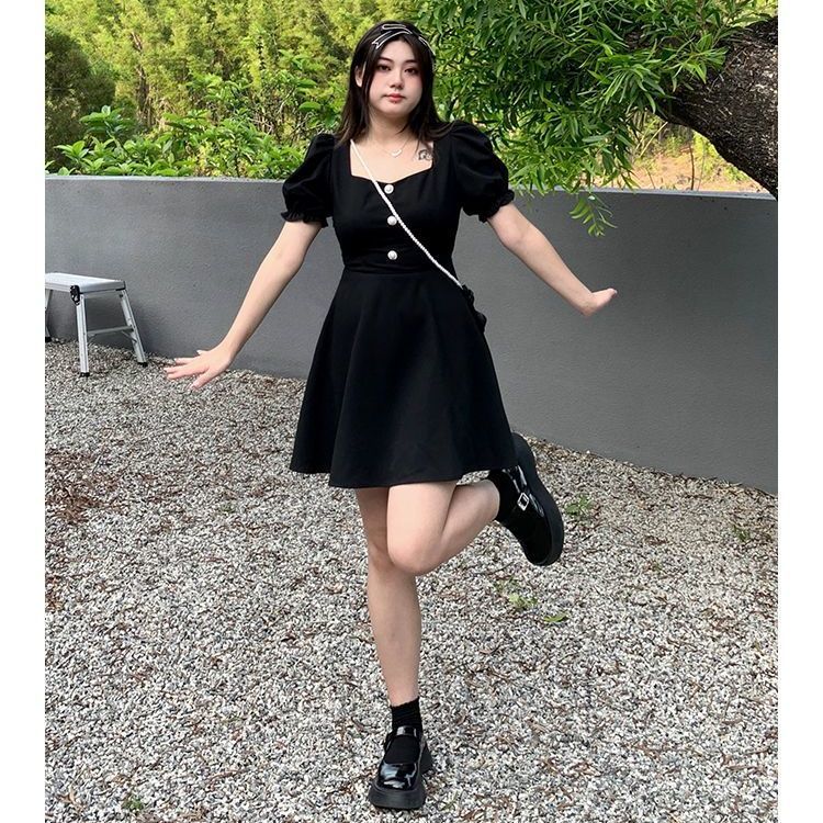 大碼女裝赫本風設計感小眾收腰甜美方領連衣裙女韓版顯瘦學生中裙
