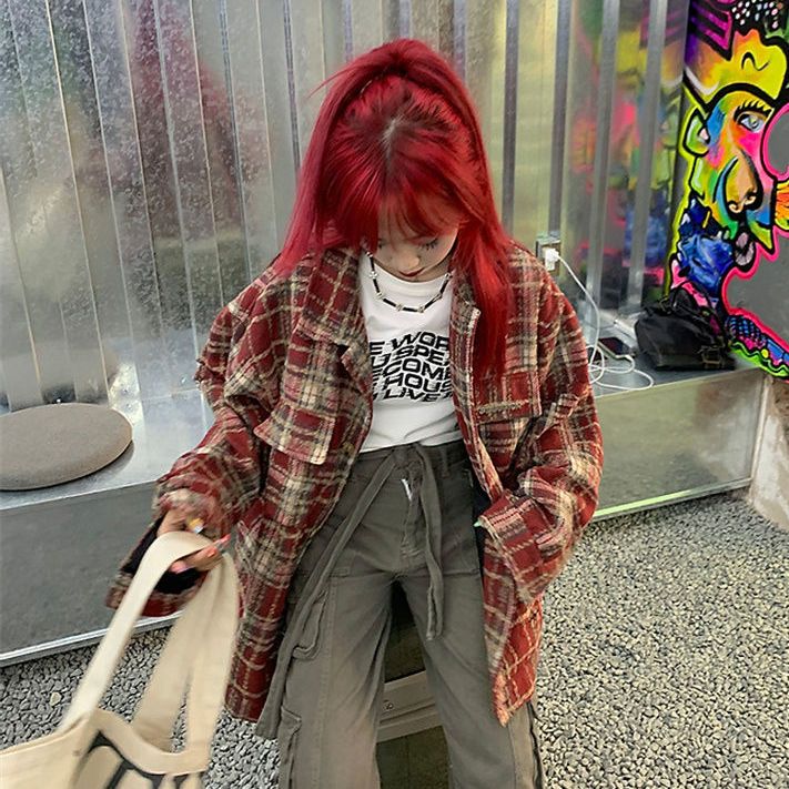 Ripped red plaid woven small fragrance jacket female ins autumn grab new retro American jacket student top