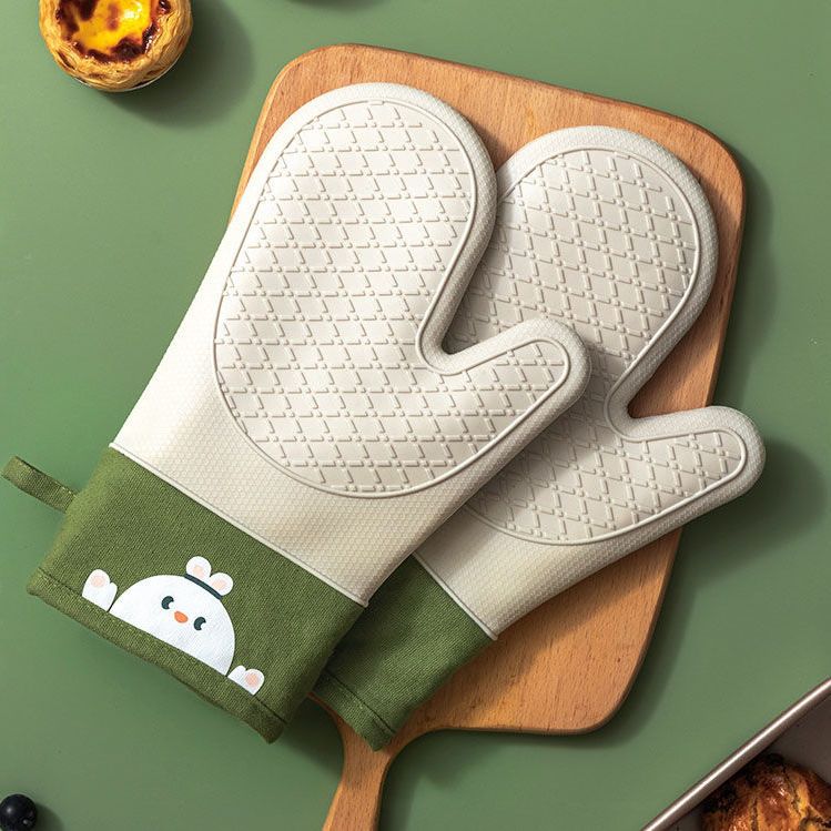 Insulation anti-scalding gloves oven gloves kitchen thickened high temperature resistant microwave oven baking tools cute silicone gloves