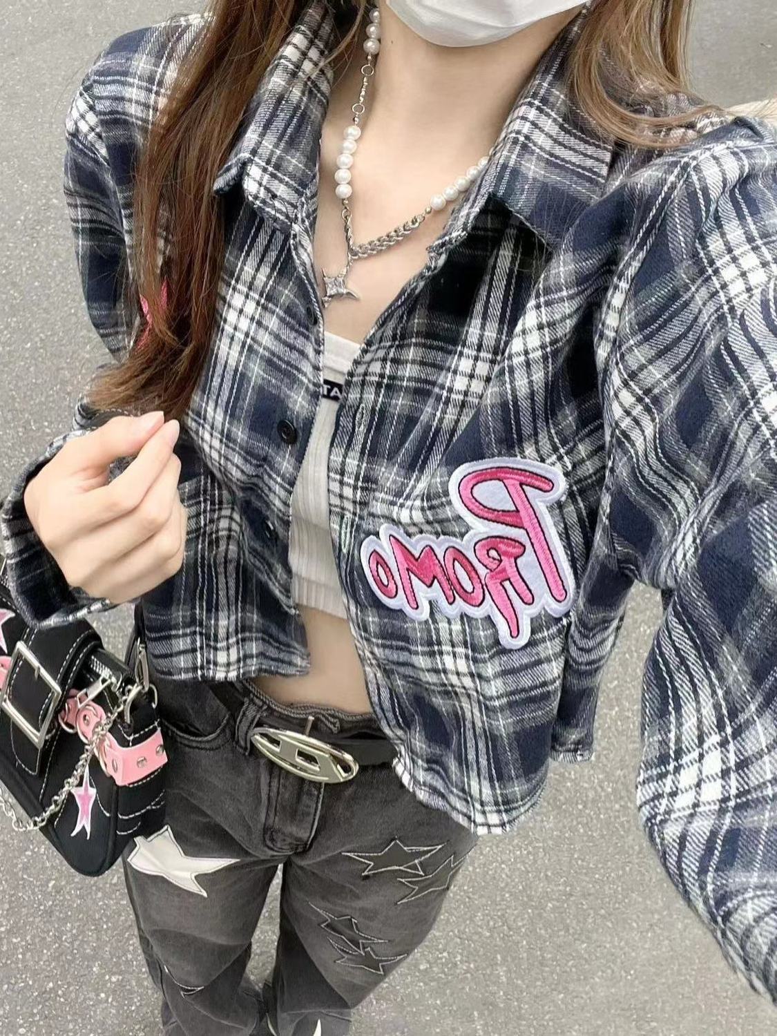 2023新款刺繡青色格子襯衫女寬鬆百搭顯瘦短款襯衣外穿開衫ins潮