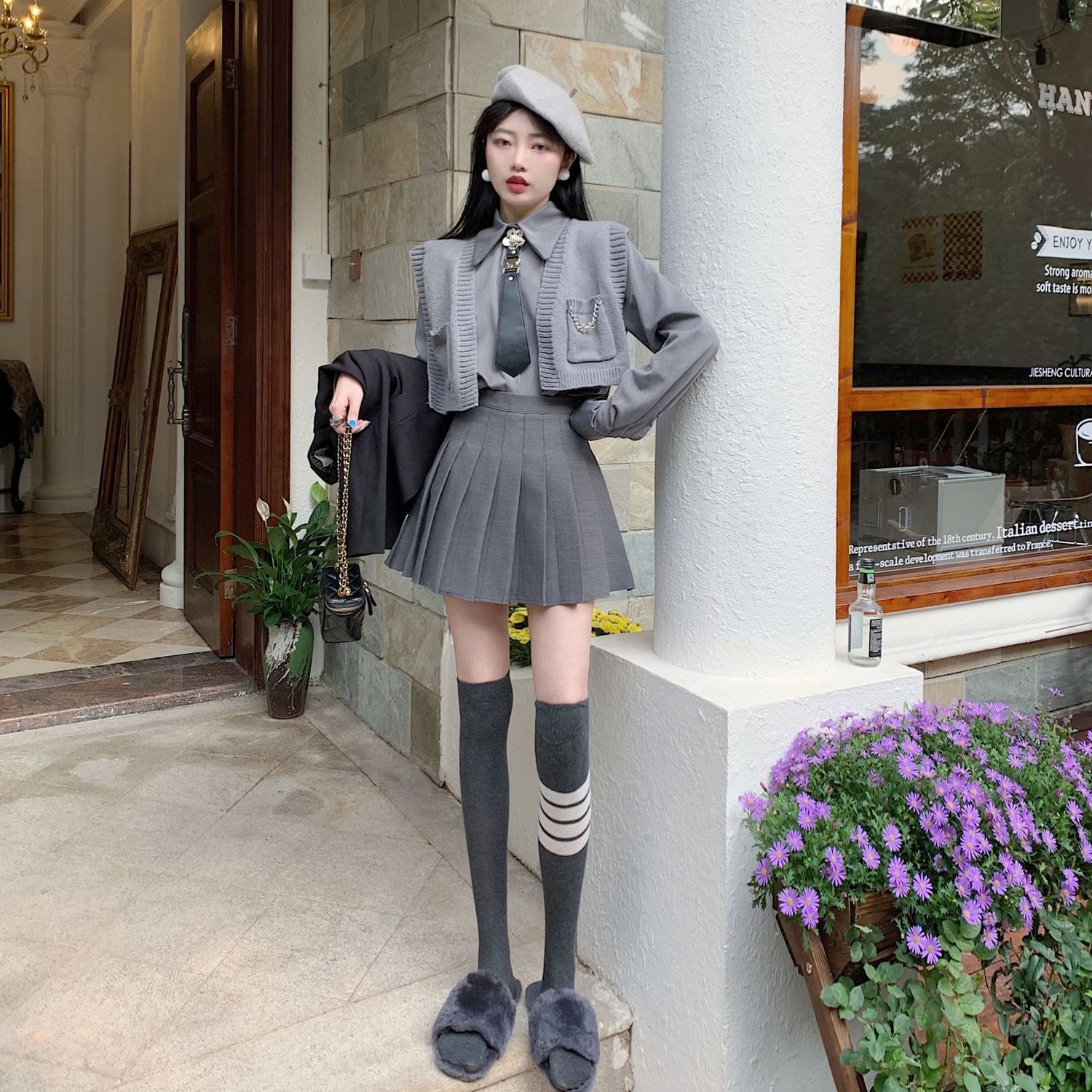 Salt series small suit 2022 new college wind tie shirt sweater vest pleated skirt two-piece suit female
