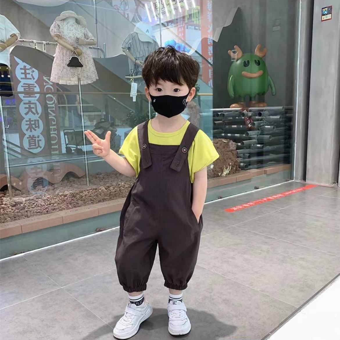 男童夏季背帶褲套裝2023新款寶寶棉麻短袖網紅衣服潮小兒童兩件套