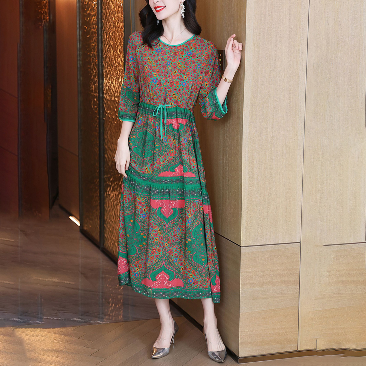 貴夫人氣質真絲印花連衣裙2023春夏新款寬鬆顯瘦桑蠶絲碎花長裙女