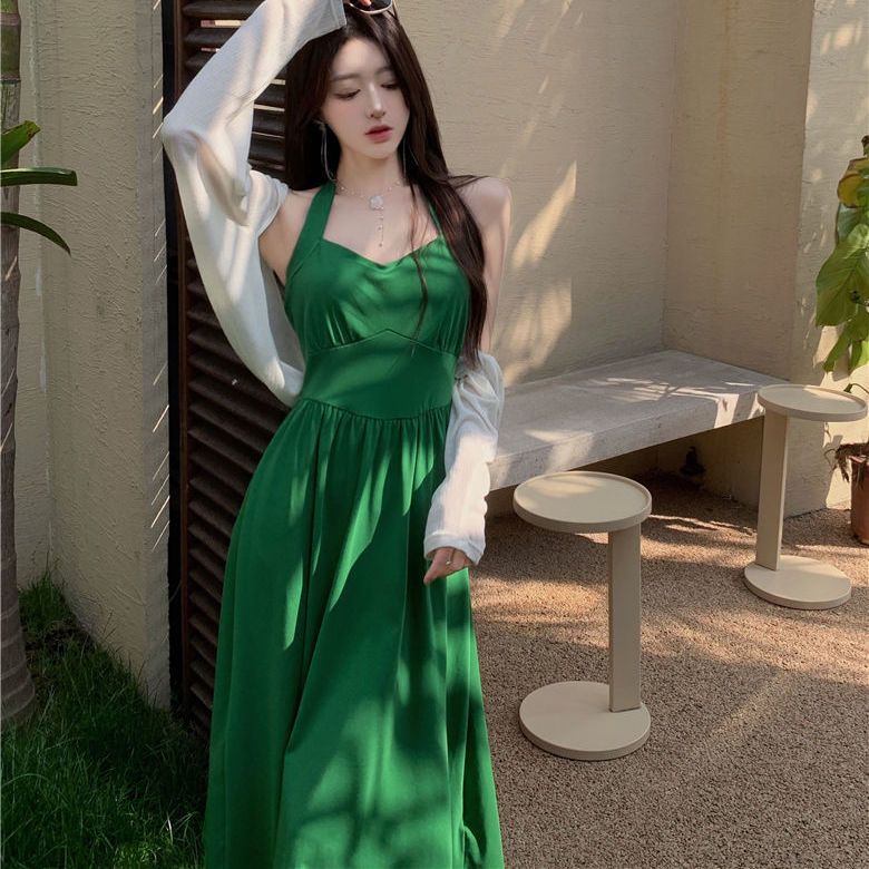 法式甜美氣質方領顯瘦掛脖收腰吊帶連衣裙女秋薄防曬開衫兩件套裝