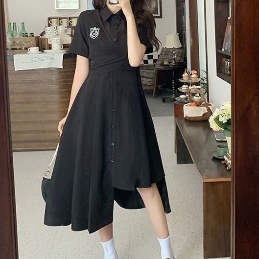 大碼女裝胖妹妹mm顯瘦a字小黑裙收腰polo西裝學院風薄款連衣裙夏