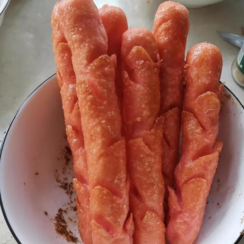 特价街头铁板煎肠 油炸淀粉肠 铁板烧烤肠 面肠泥肠