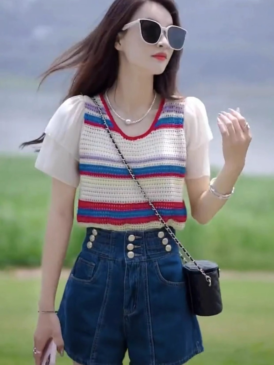 Summer new striped color contrast fashion design sense all-match stitching knitted top women's piled sleeves round neck small shirt