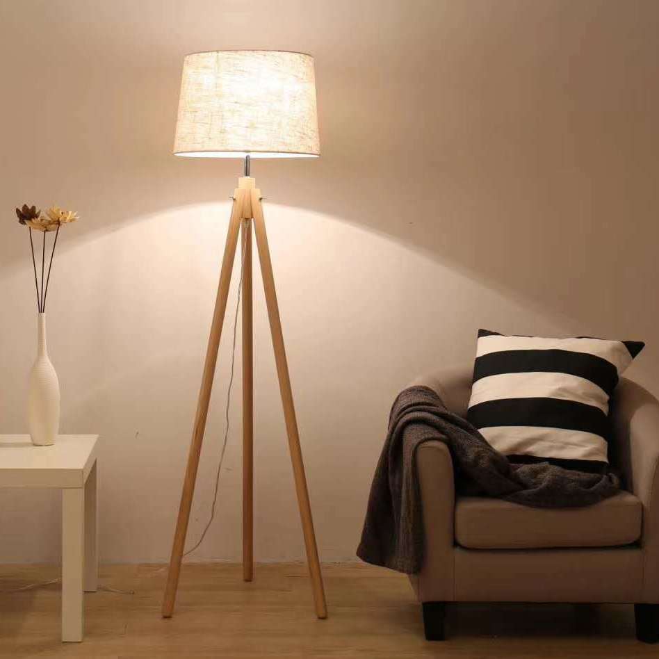 北欧落地灯 客厅卧室书房创意原木茶几灯网红ins风床头立式台灯具