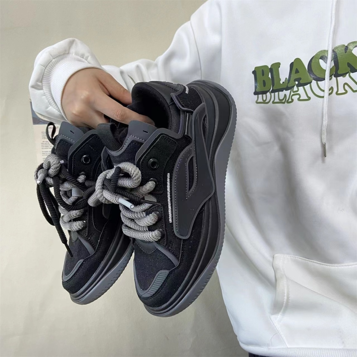 Casual Platform Bread Sneakers Unisex For Women Casual Shoes_voghion.com