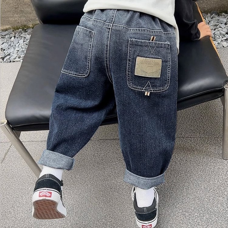 Boys' gradient velvet thickened jeans, spring and autumn children's clothing, fashionable baby and middle-aged children's casual trousers, trendy