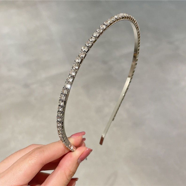 Korean ins versatile going out super fairy simple rhinestone internet celebrity thin edge pressure hair hoop female hairpin headband female Xia Xin