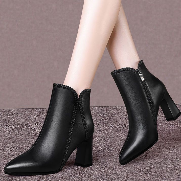 Daphne genuine leather boots women's autumn and winter new plush high heels thick heel pointed red wedding shoes bridal shoes