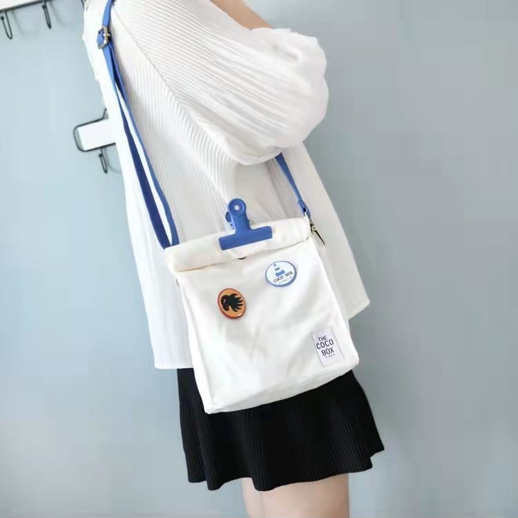 Japanese literature and art tot handbag student class Single Shoulder Bag Messenger Bag embroidered letter backpack portable sail cloth bag