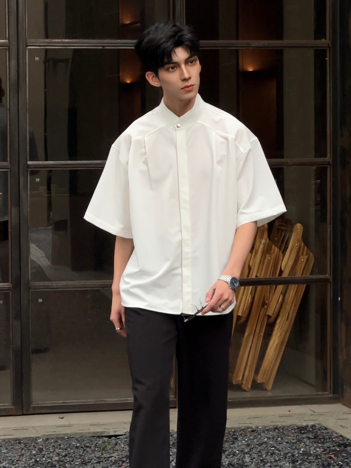 Pure black new Chinese style shirt Chinese style men's high-end stand-up collar design handsome short-sleeved shirt jacket summer