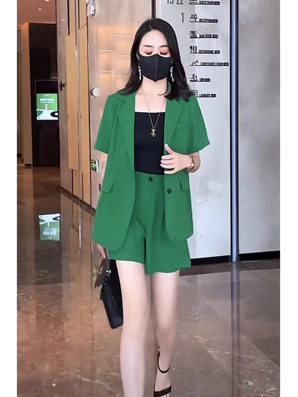 Fashionable temperament suit women's summer thin Korean style short-sleeved suit jacket high-waisted wide-leg shorts two-piece set
