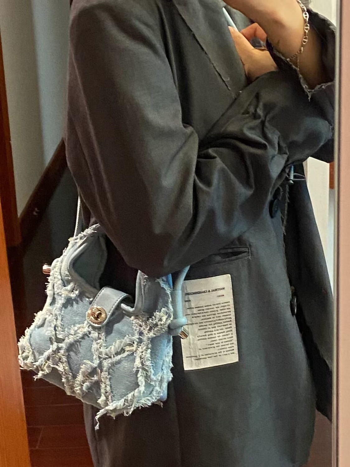 Niche design bag women's summer 2023 new high-grade texture handbag versatile fashion denim tassel messenger bag