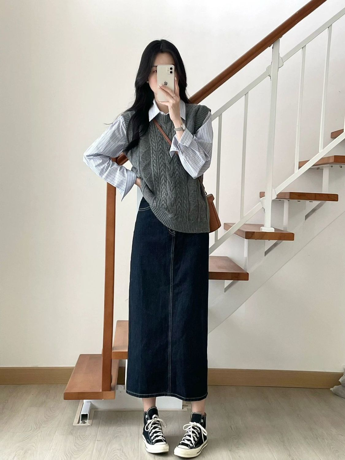 Three-piece suit spring and autumn French retro style knitted sweater vest vest striped shirt cowgirl skirt