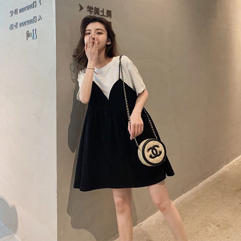 Fat MM extra large size 300 catties pregnant women T-shirt skirt  spring and summer loose hidden meat thin suspenders fake two-piece dress