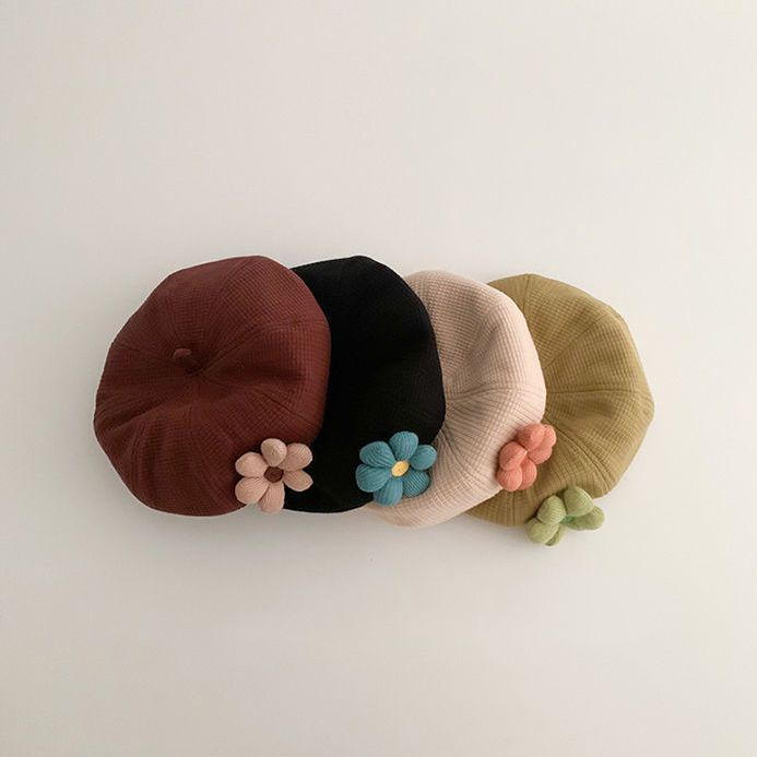 Children's beret spring and autumn girls small flower octagonal hat foreign style wild pumpkin hat winter baby painter hat