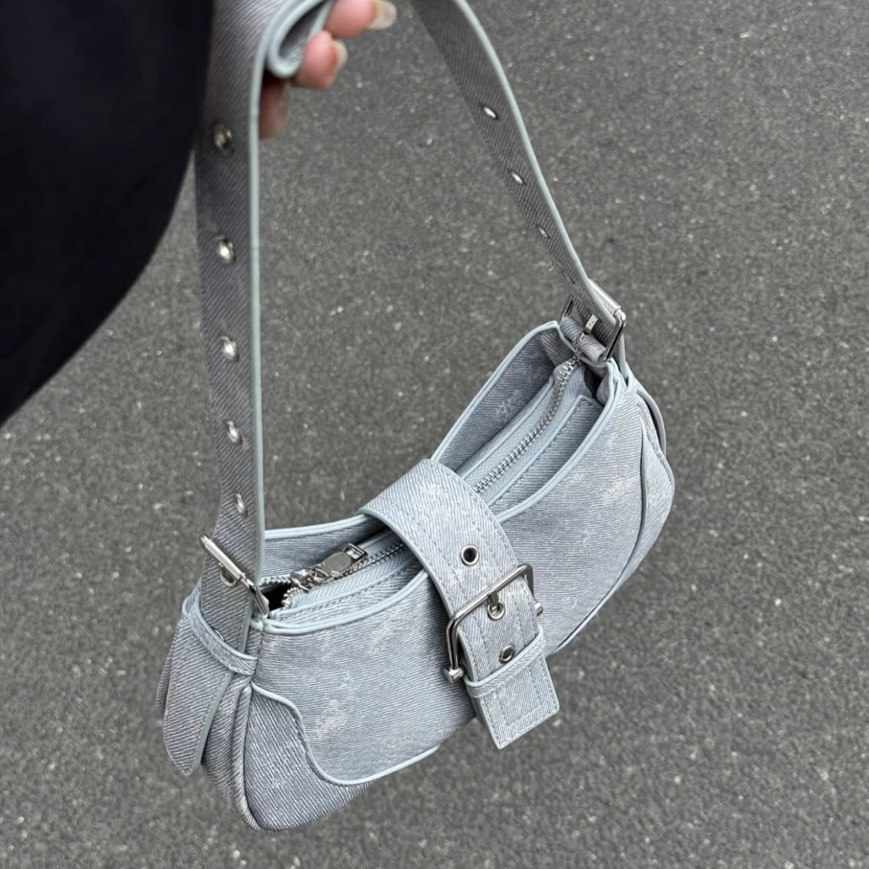 Korea! ins niche denim shoulder bag for women 2023 summer new hot girl texture crossbody tote bag trendy