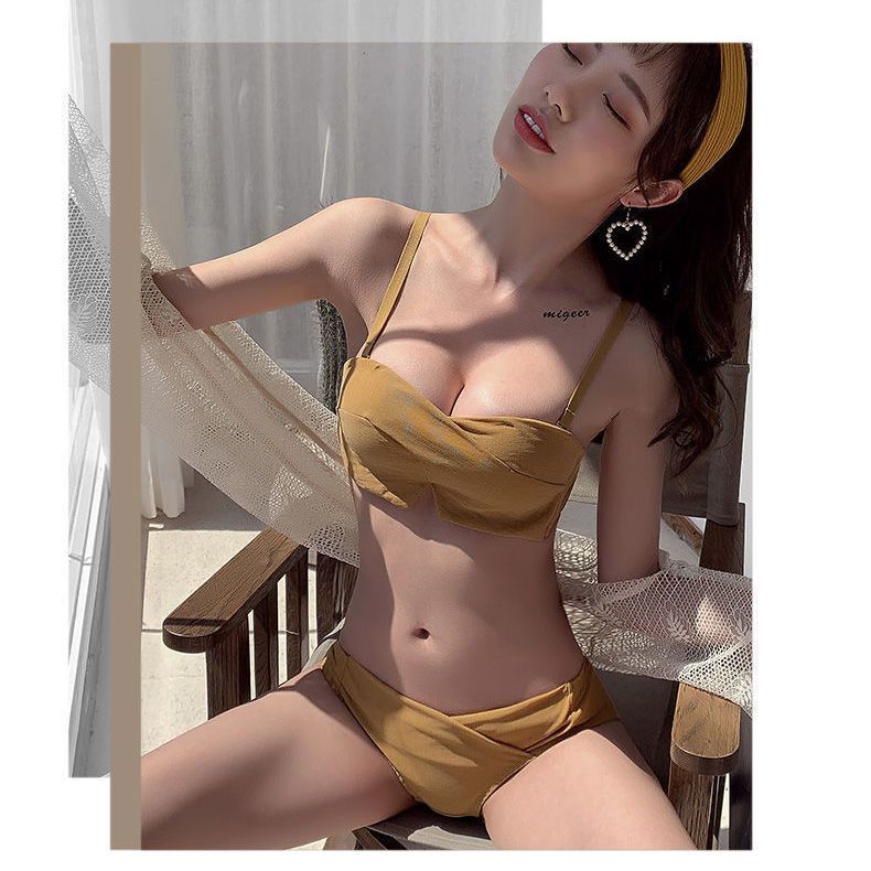 French underwear women's small chest gather summer thin section bra summer without steel ring 2023 new beautiful back bra set