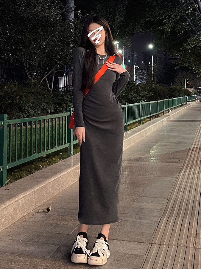 Xiaozi tall and long temperament royal sister French waist pleats casual inner bottoming t-shirt dress female