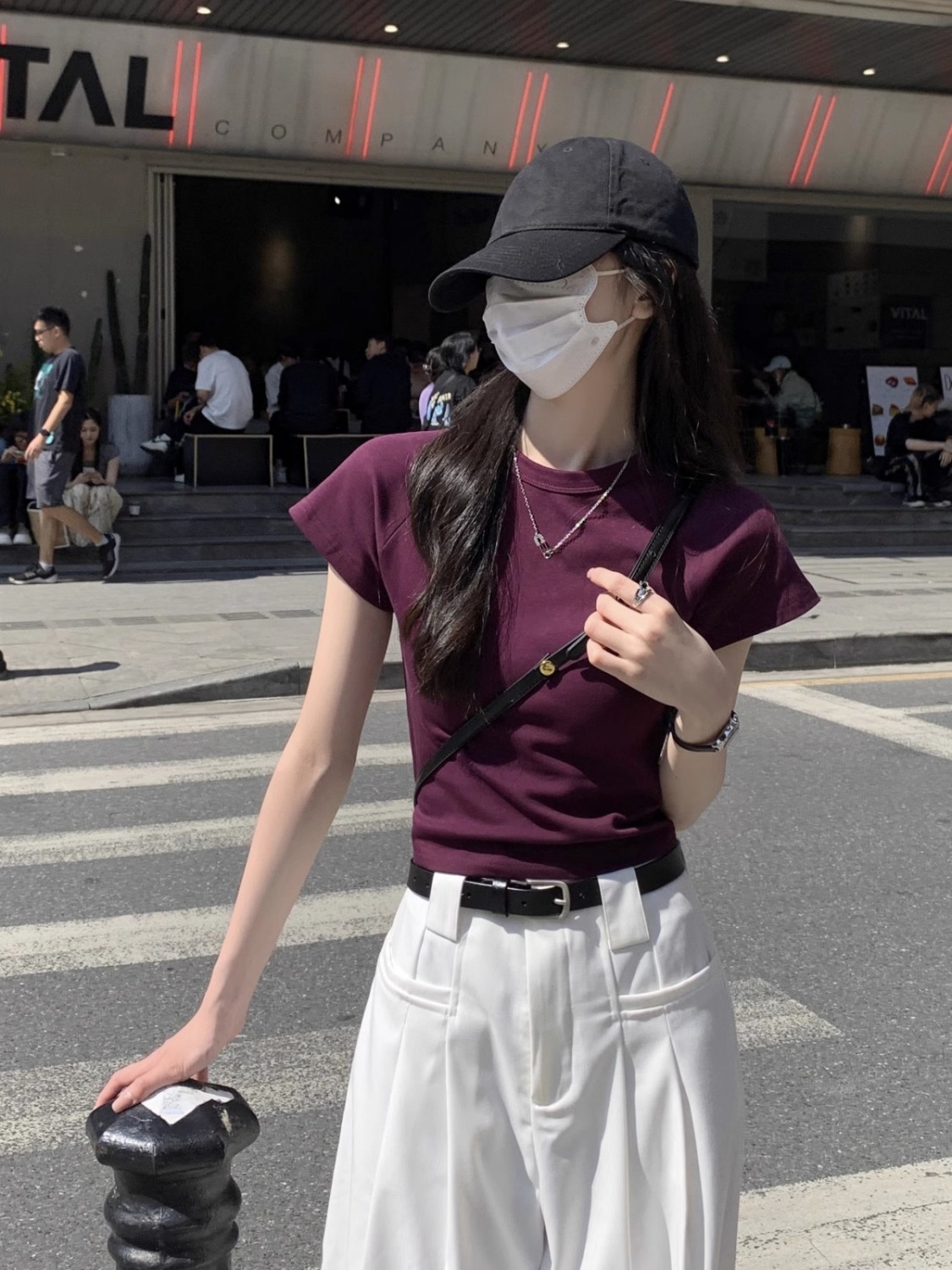 [Pure cotton purple bottoming] sweet hot girl front shoulder short-sleeved T-shirt women's summer design sense niche slim short top