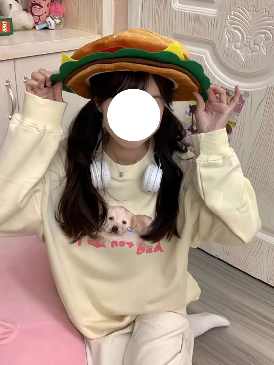 2023年奶呼呼圓領衛衣女秋冬季學院風哭泣小狗印花寬鬆加絨上衣
