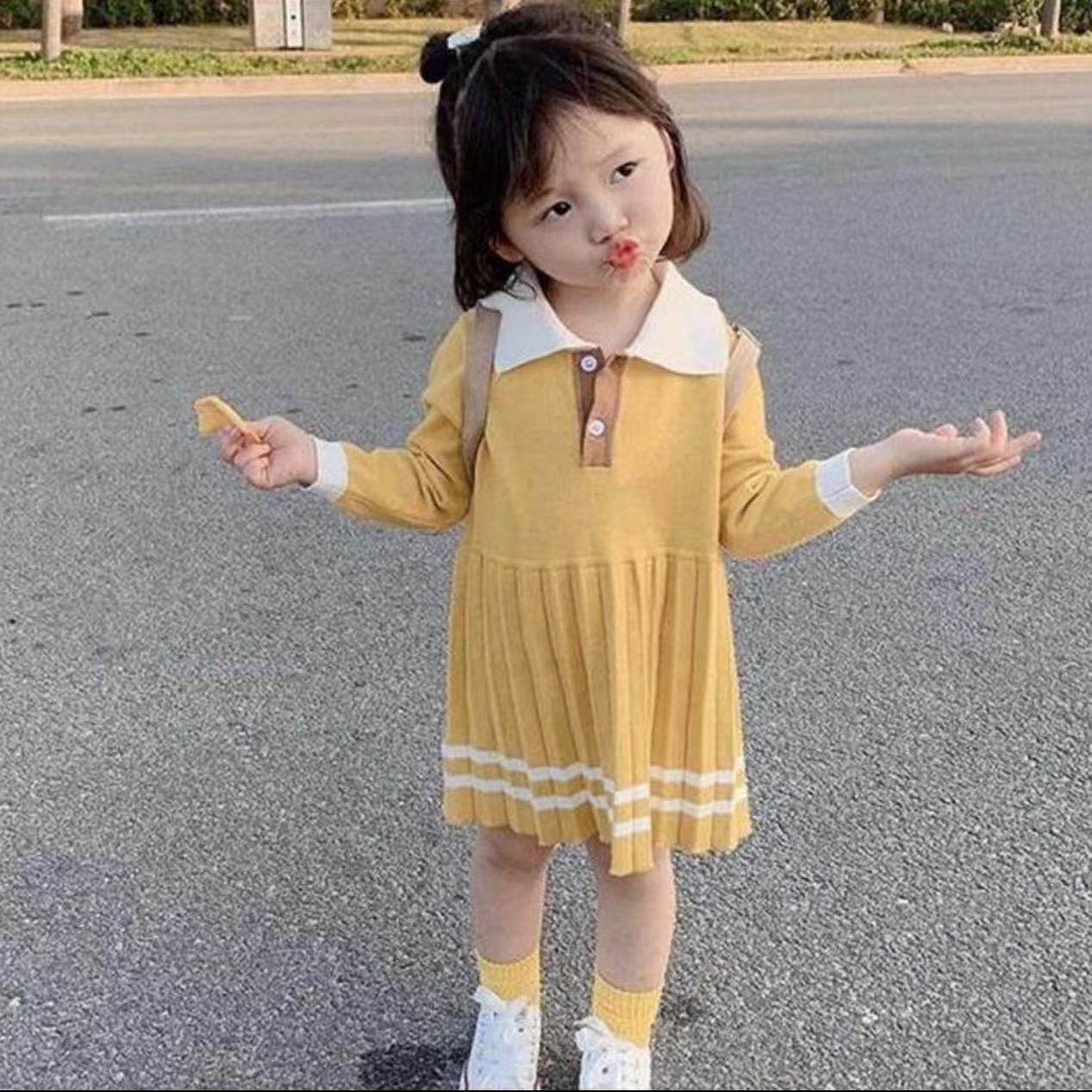 女童秋裝針織連衣裙2023中小童寶寶洋氣公主裙子學院風毛衣裙春秋