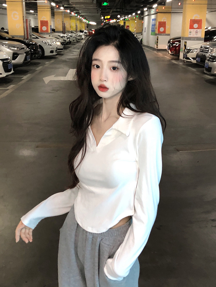 白色長袖T恤女翻領弧形下擺秋季新款V領修身顯瘦打底衫辣妹上衣潮
