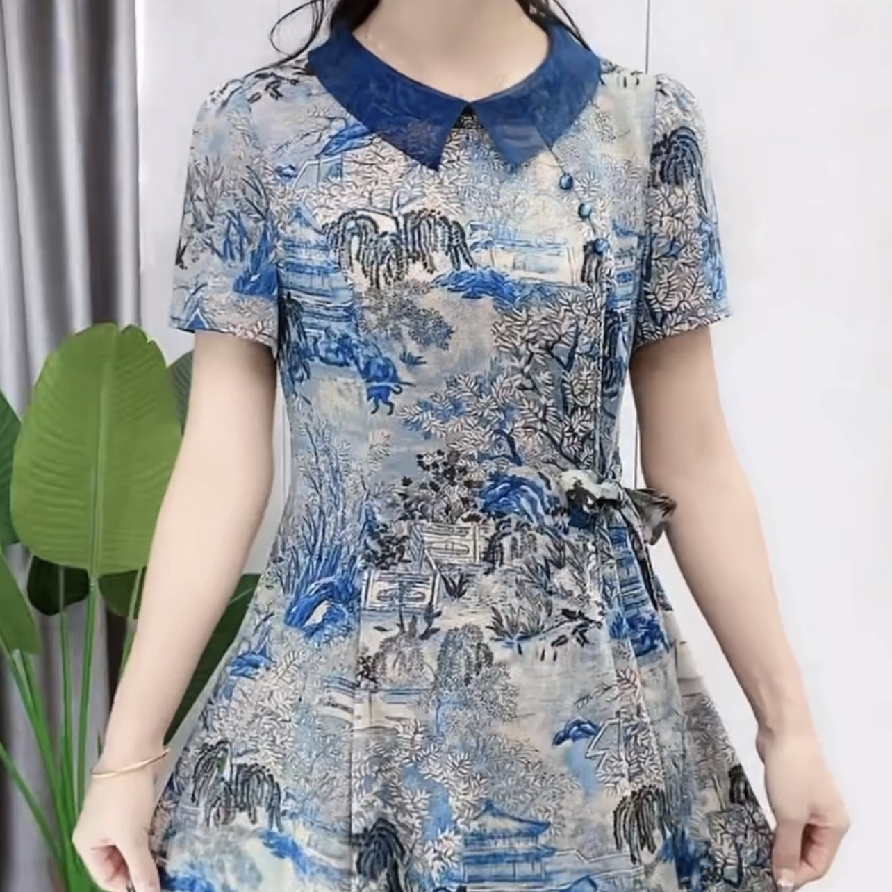 Ice feather silk improved cheongsam skirt 2023 new women's summer doll collar ink painting expensive wife retro skirt