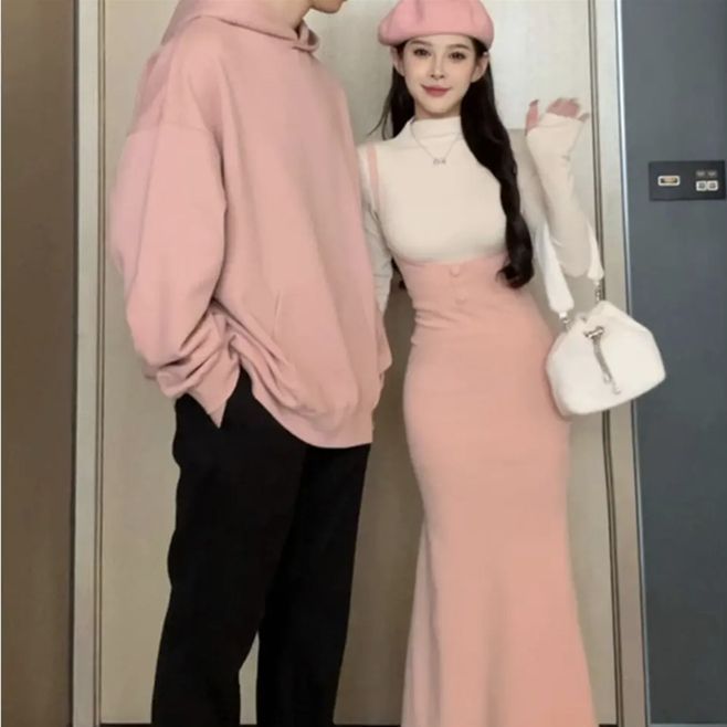 Body-showing suit female 2022 autumn and winter new dress suit with knitted suspenders skirt temperament two-piece set