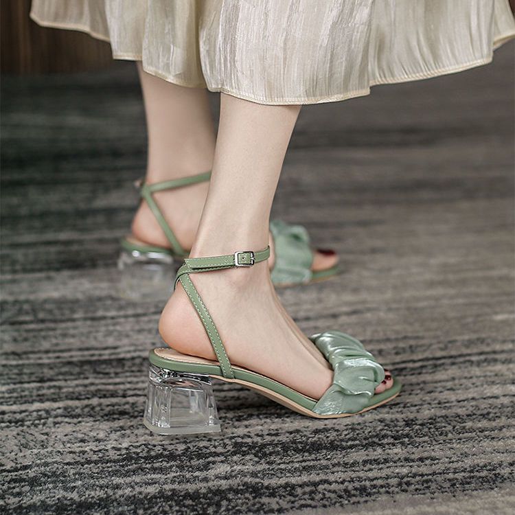 高跟凉鞋女年夏季新款韩版仙女风中跟一字扣带水晶透明粗跟鞋