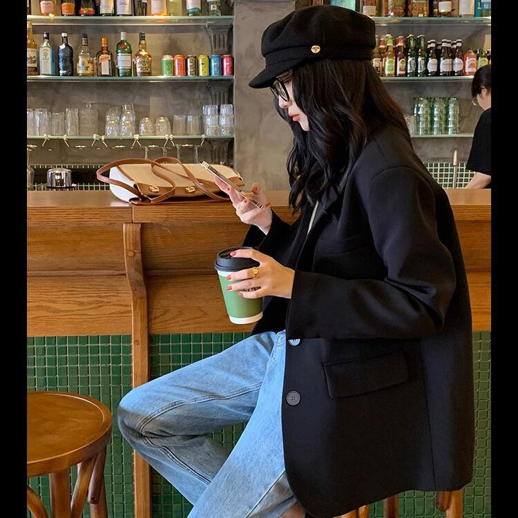 Black suit jacket for women 2023 spring and autumn new style small temperament silhouette loose large size casual suit top