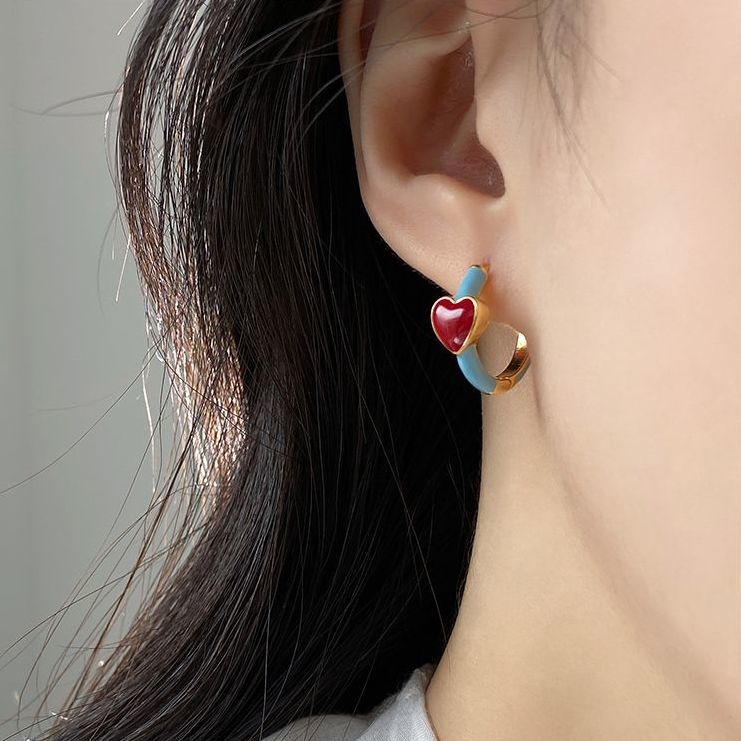 红色滴釉爱心耳环小众设计高级感时髦个性耳圈冷淡风卡扣圈圈耳钉