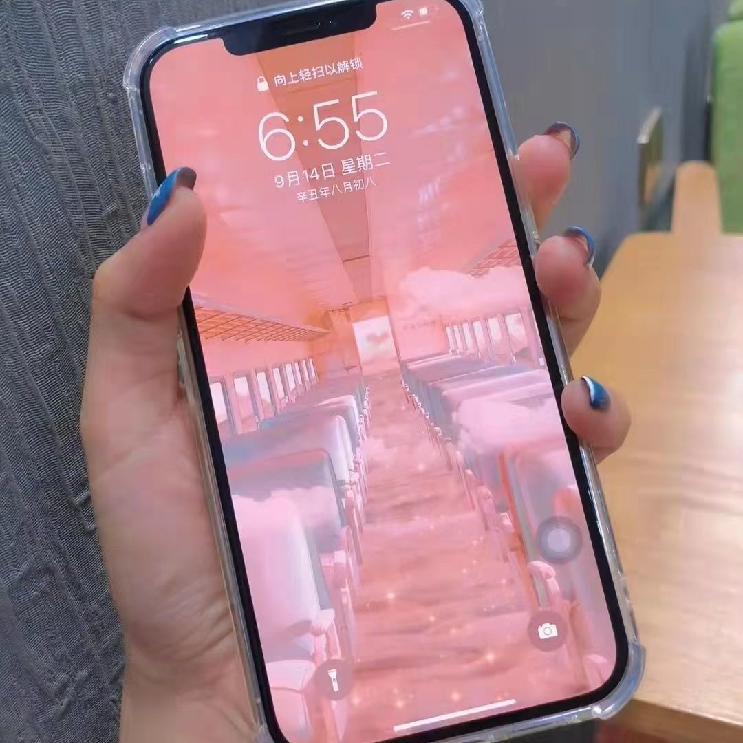 Apple, iPhone11, iPhone8, iPhone6, игровая приставка
