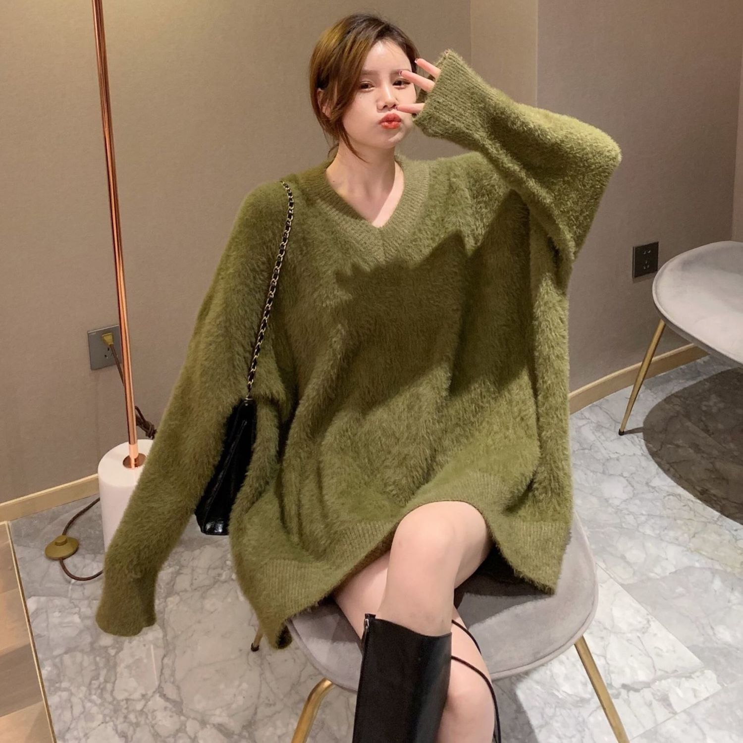 水貂绒毛衣女中长款秋冬新款韩版宽松慵懒加厚外穿v领针织衫外套